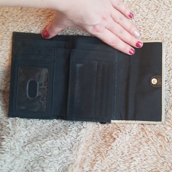 Fossil Wallet - Picture 3 of 4